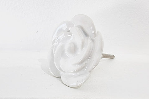 Ceramic beautiful shabby chic white rose 4.5cm door knob BAK